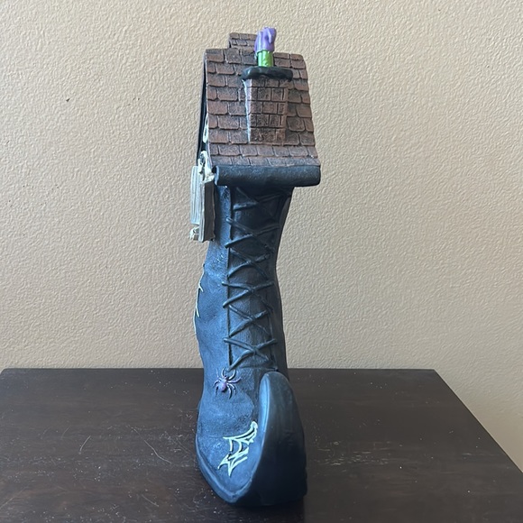 New Halloween Witch Boot House Light Up Skeleton Figurine Statue Tabletop 12" - Picture 9 of 9